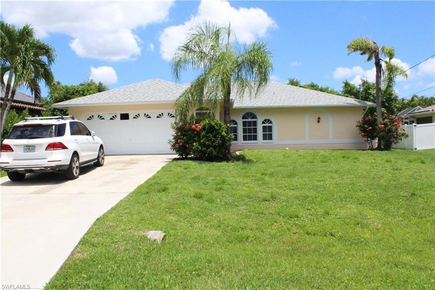 Recently renovated, 3 bedrooms, 2 bath pool home in a beautiful section of the SW Cape. New kitchen cabinets, appliances and granite counters, new bathroom vanities, new fixtures and ceiling fans.  Painted inside and outside in 2022. Screened front entry. Private backyard. Walk in closet with safe. New roof 2020.  New AC in 2019. Bonus room on the lanai.