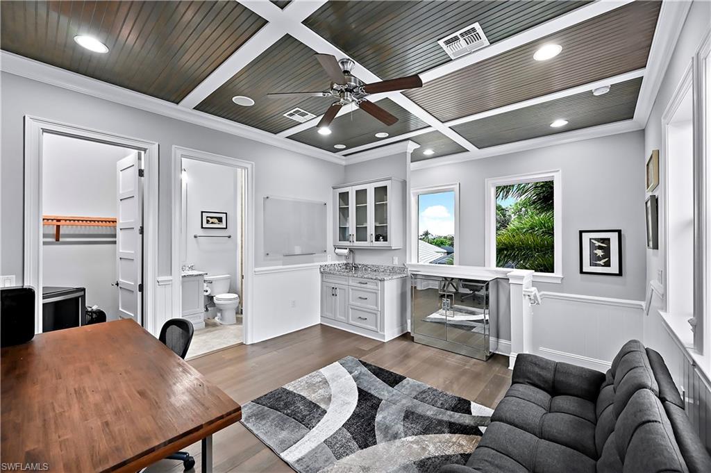 ISLES OF COLLIER PRESERVE - Residential