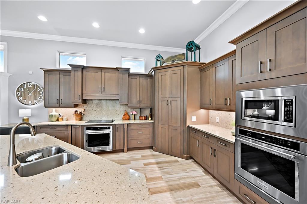 ISLES OF COLLIER PRESERVE - Residential