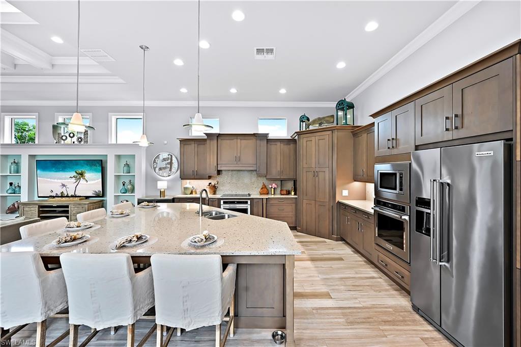 ISLES OF COLLIER PRESERVE - Residential