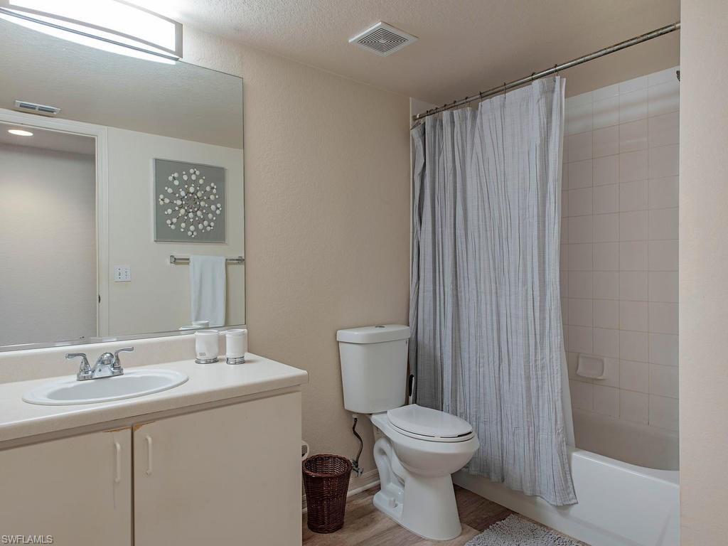 KEY ROYAL CONDOMINIUMS - Residential