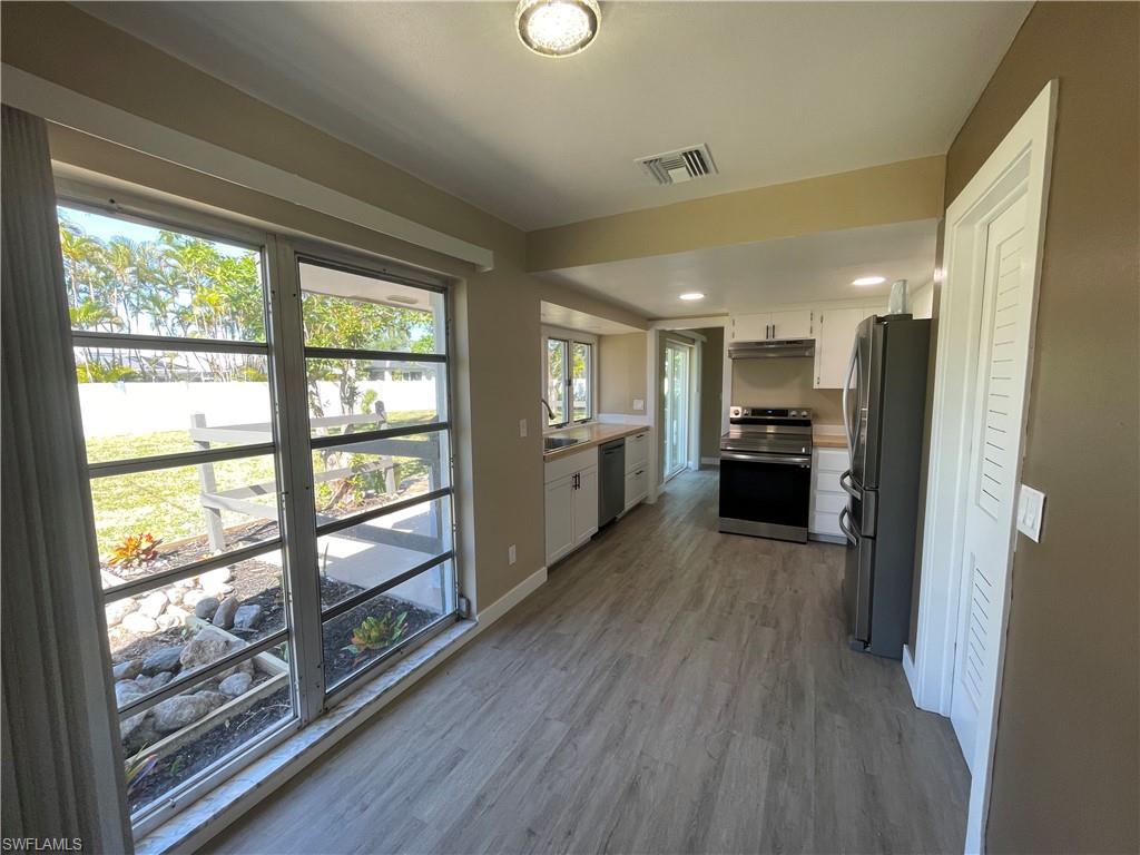 CAPE CORAL - Residential Lease