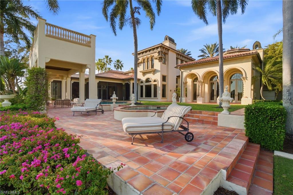 QUAIL WEST - Residential