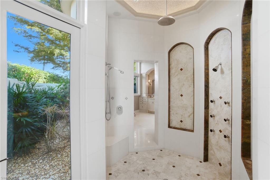 QUAIL WEST - Residential