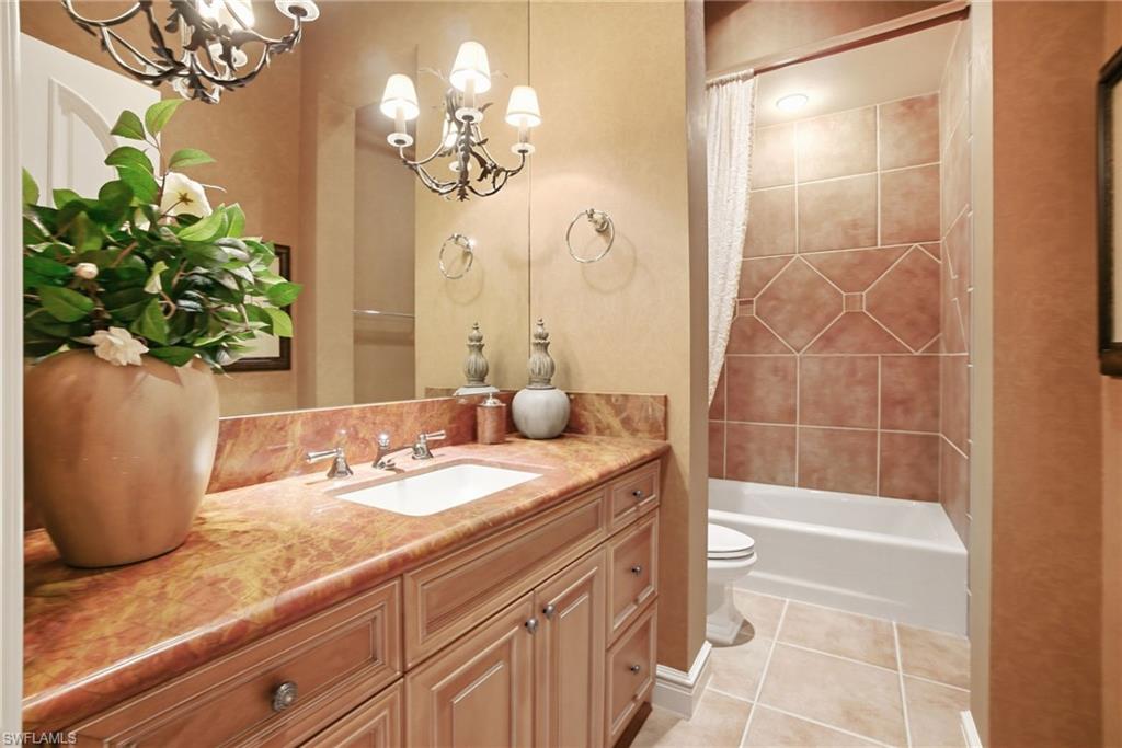 QUAIL WEST - Residential