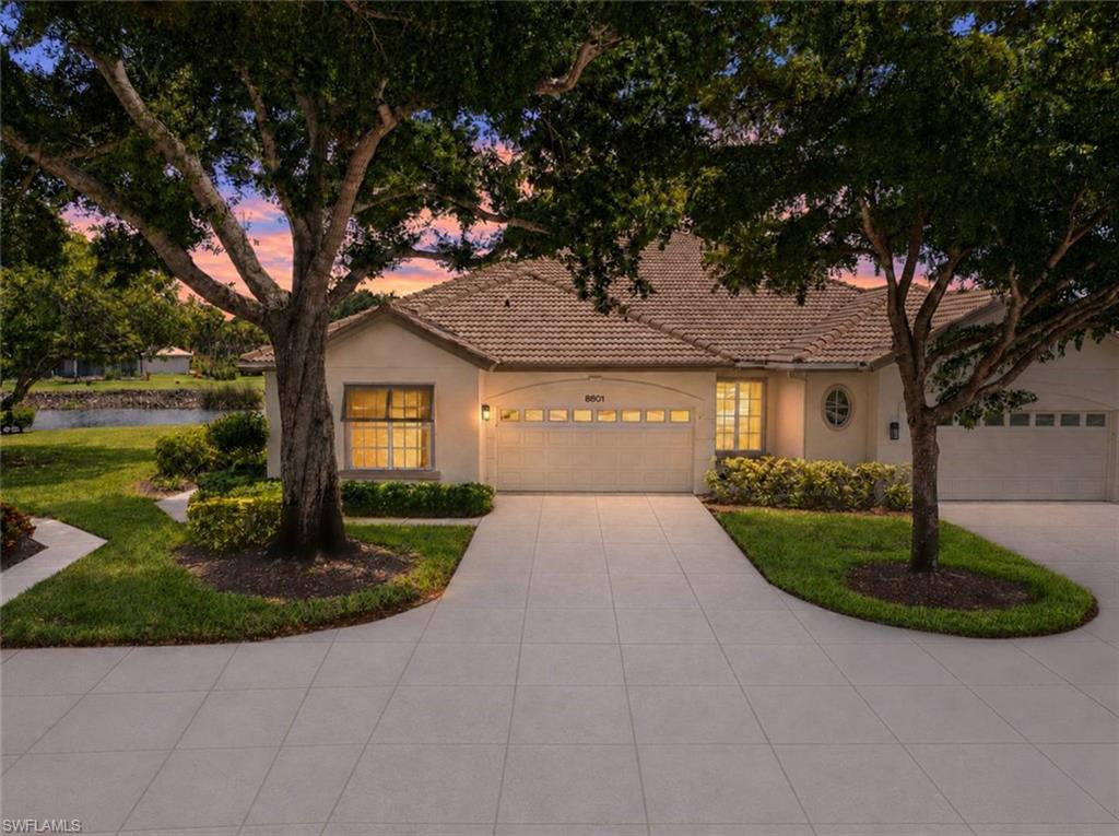8601 Fairway Bend DR