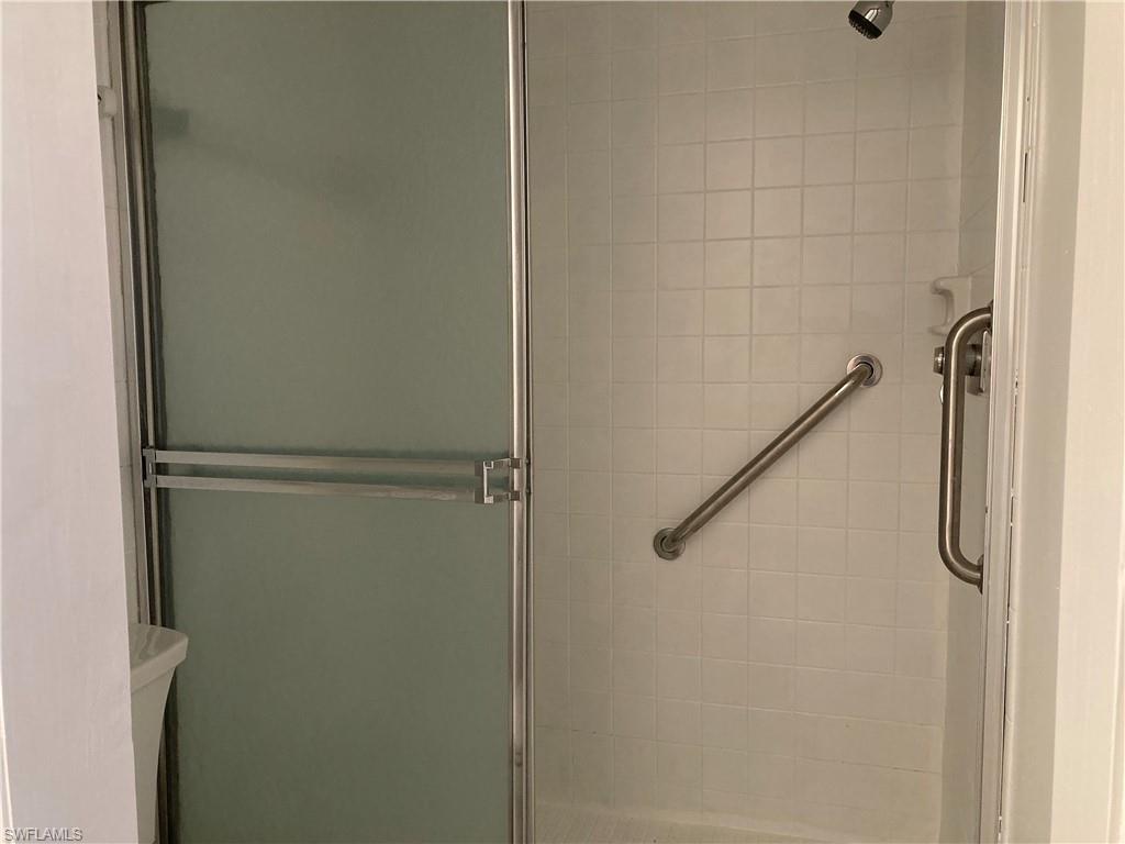 VALLEY STREAM COURT - Residential