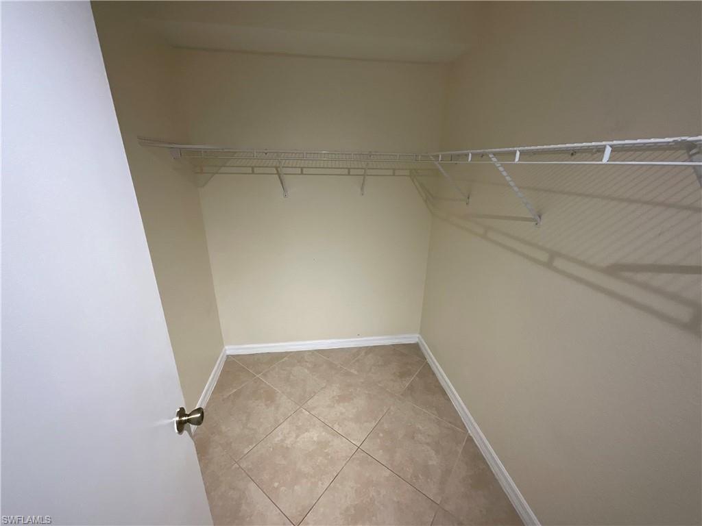 THE COVE AT SIX MILE - Residential Lease