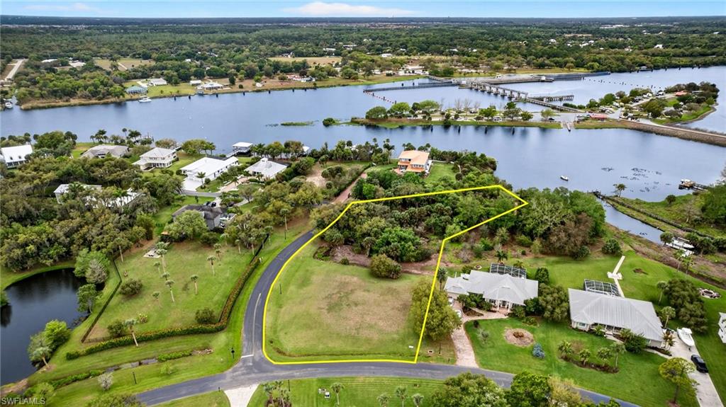 RIVERWIND COVE - Land