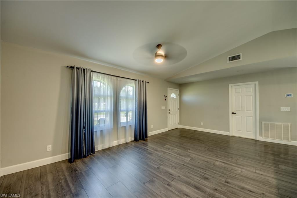 BUCKINGHAM PARK - Residential