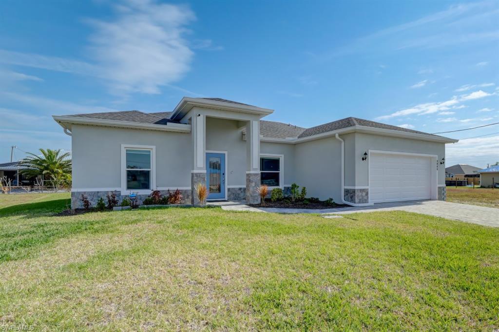 CAPE CORAL - Residential