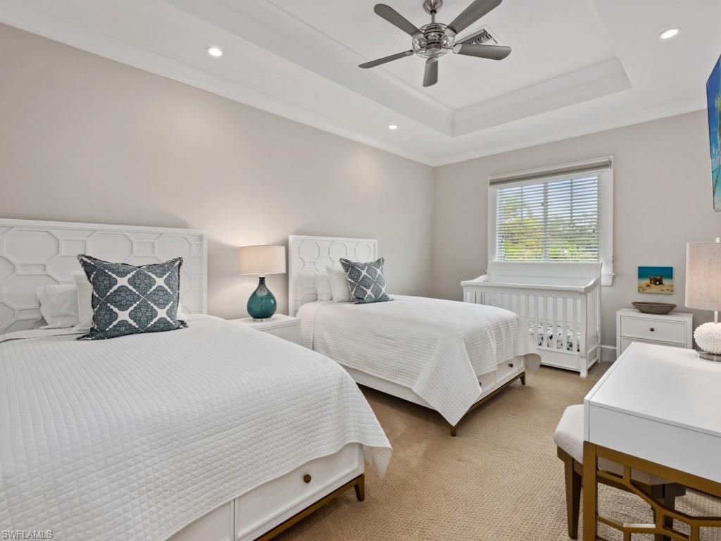 MOORINGS - Residential