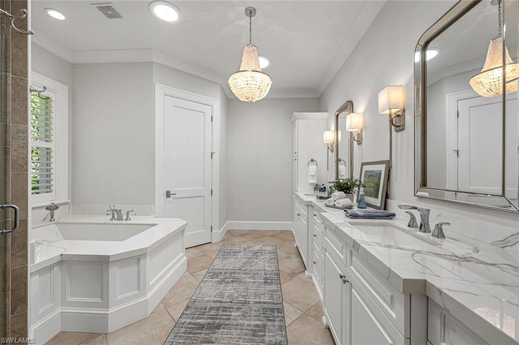 MOORINGS - Residential