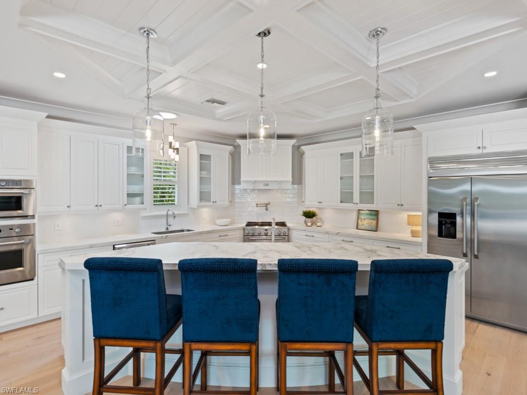 MOORINGS - Residential