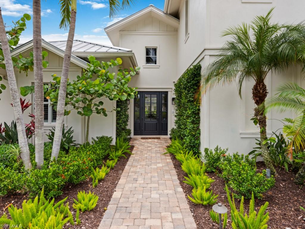 MOORINGS - Residential