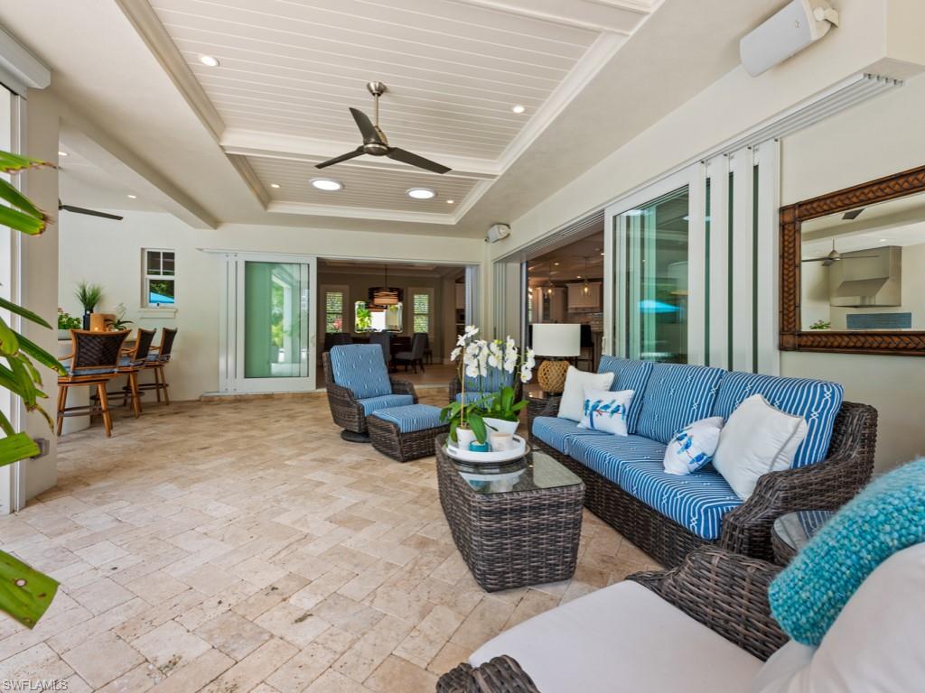 MOORINGS - Residential