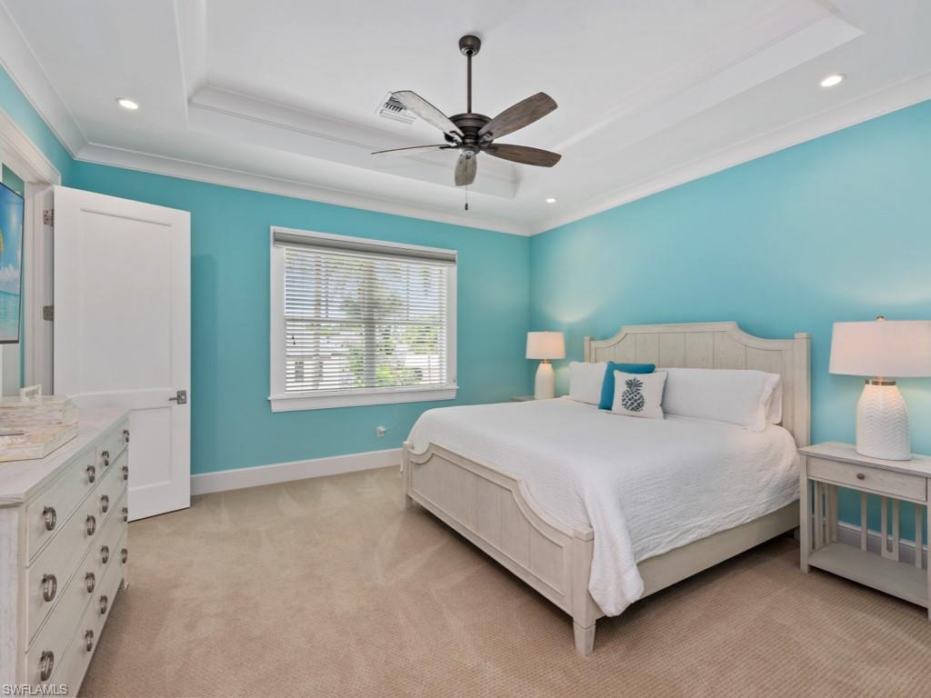 MOORINGS - Residential