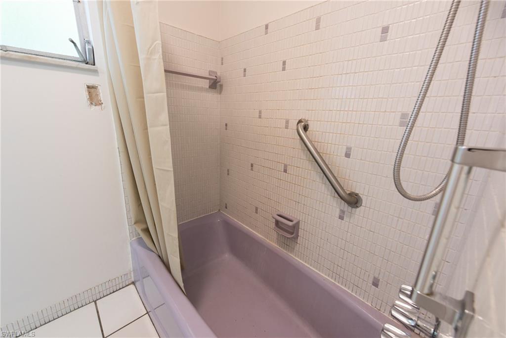 PORT CHARLOTTE - Residential