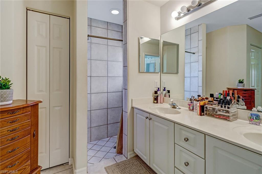 GOLDEN GATE CITY - Residential