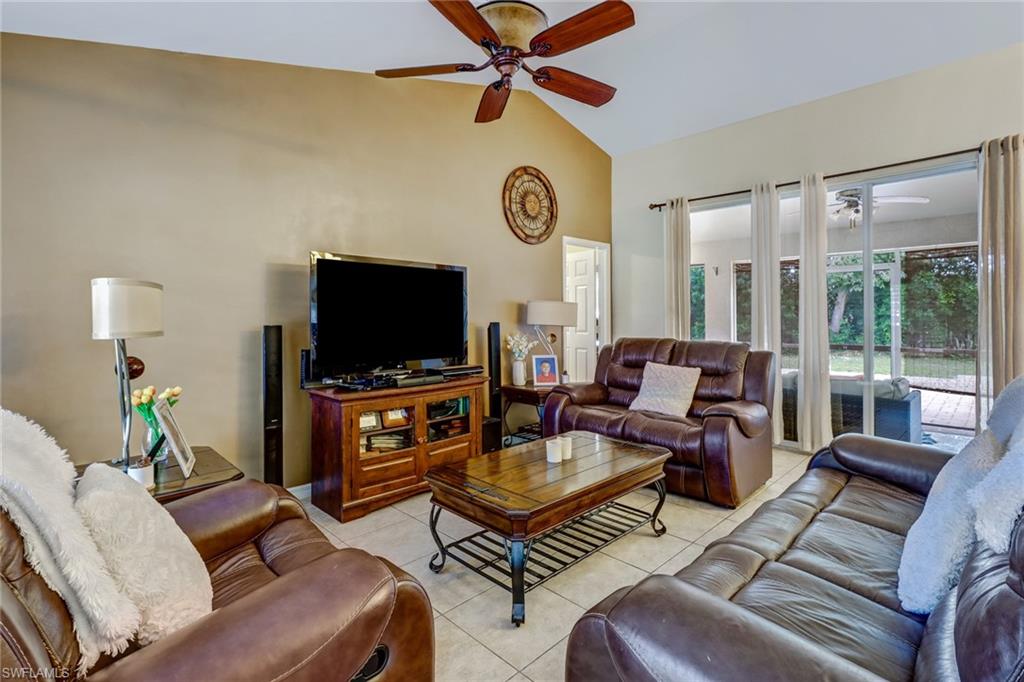 GOLDEN GATE CITY - Residential