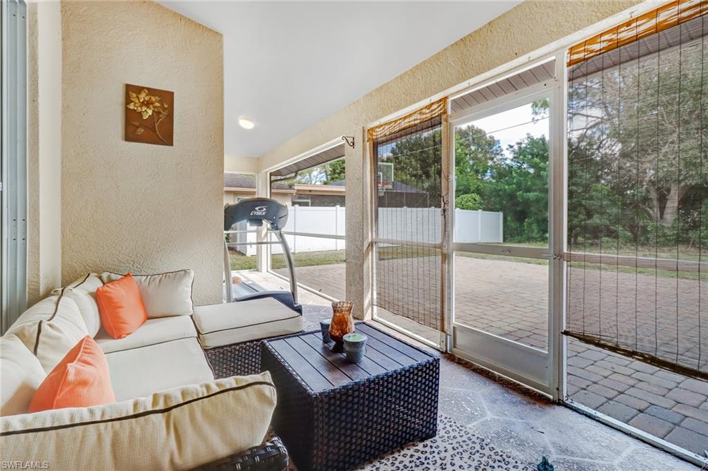 GOLDEN GATE CITY - Residential