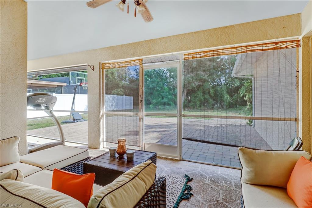 GOLDEN GATE CITY - Residential