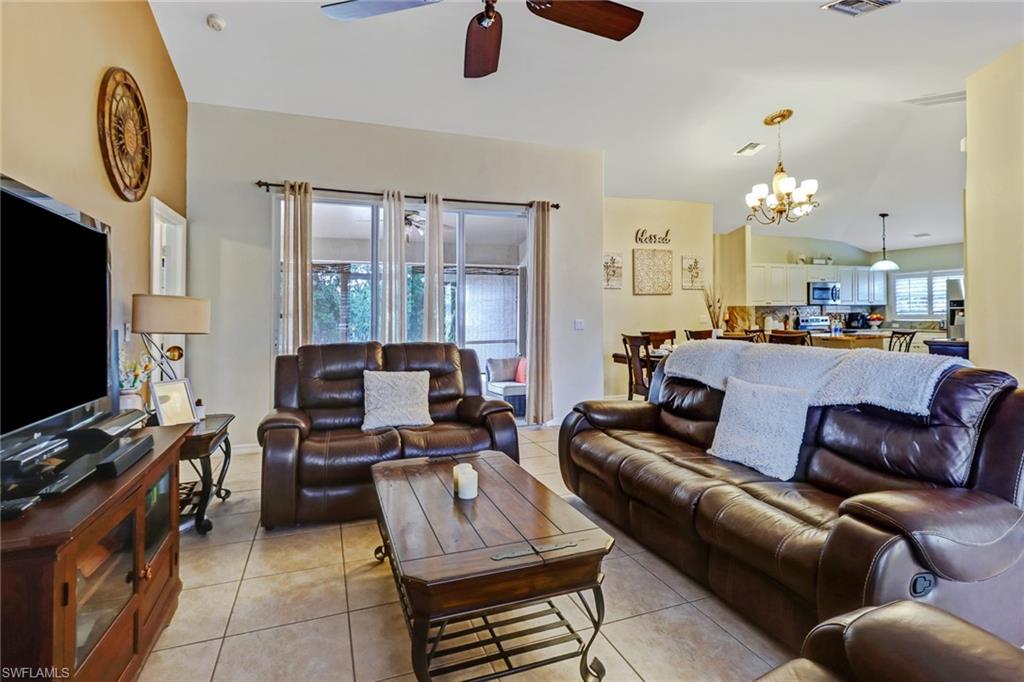 GOLDEN GATE CITY - Residential