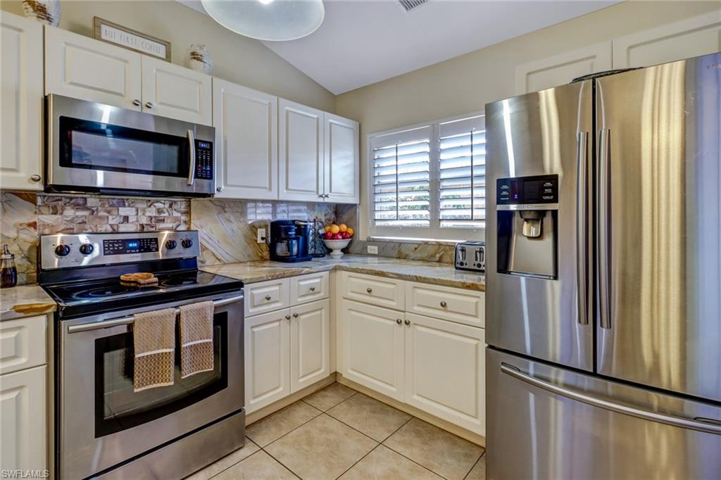 GOLDEN GATE CITY - Residential