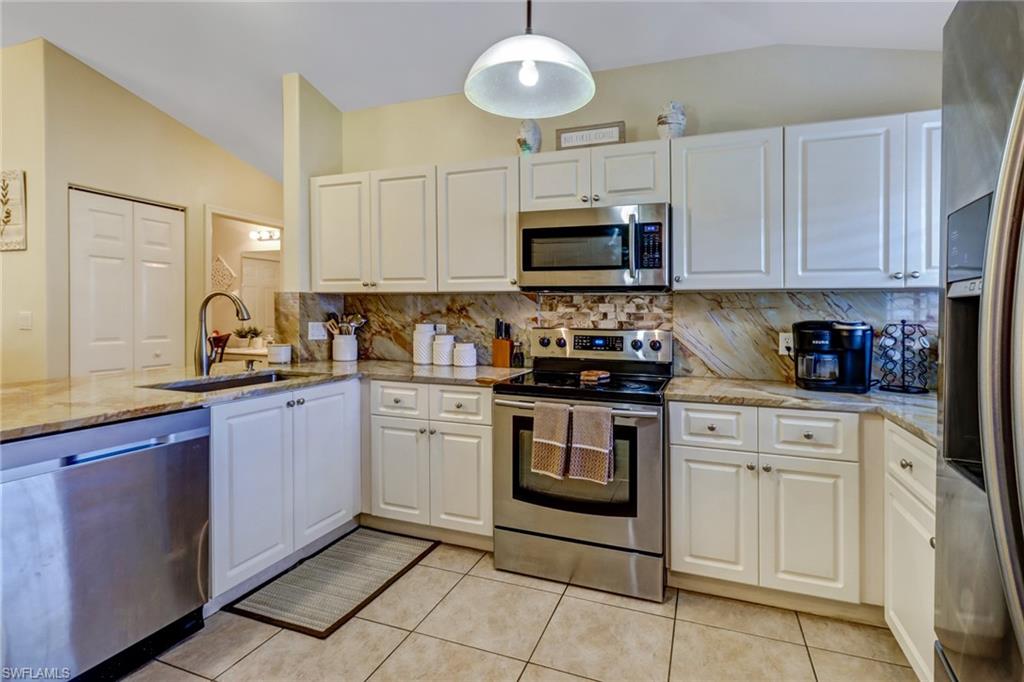 GOLDEN GATE CITY - Residential