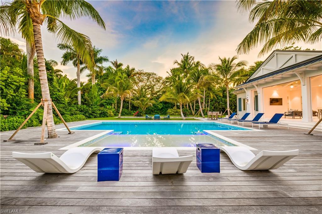 OLDE NAPLES - Residential