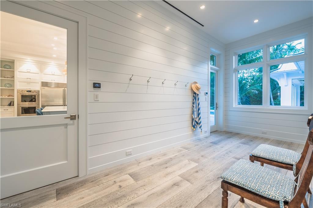 OLDE NAPLES - Residential