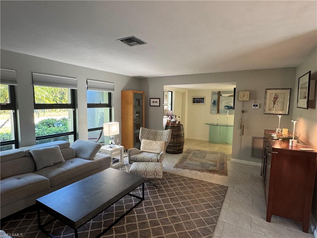 WHISKEY CREEK - Residential