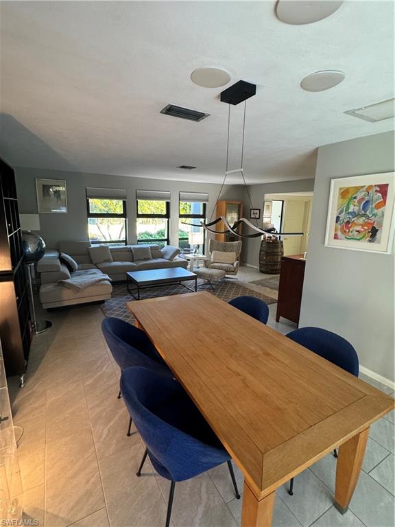 WHISKEY CREEK - Residential