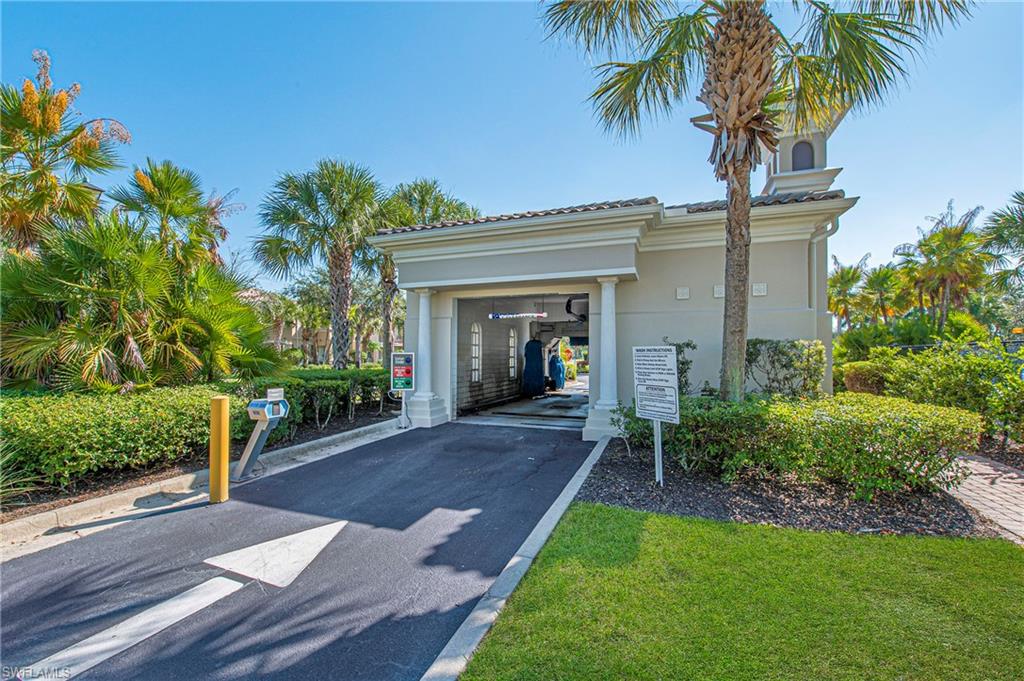VILLAGE WALK OF BONITA SPRINGS - Residential