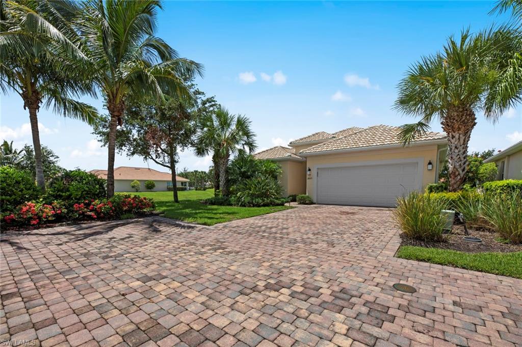 VILLAGE WALK OF BONITA SPRINGS - Residential