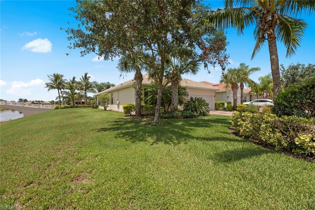 VILLAGE WALK OF BONITA SPRINGS - Residential