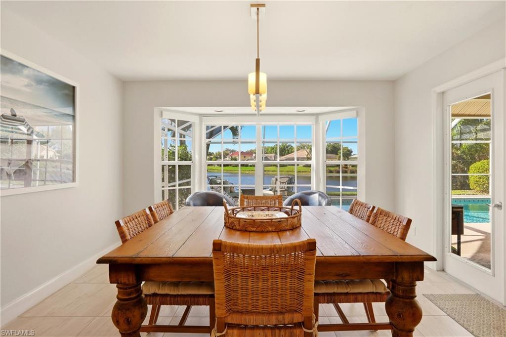 LONGSHORE LAKE - Residential