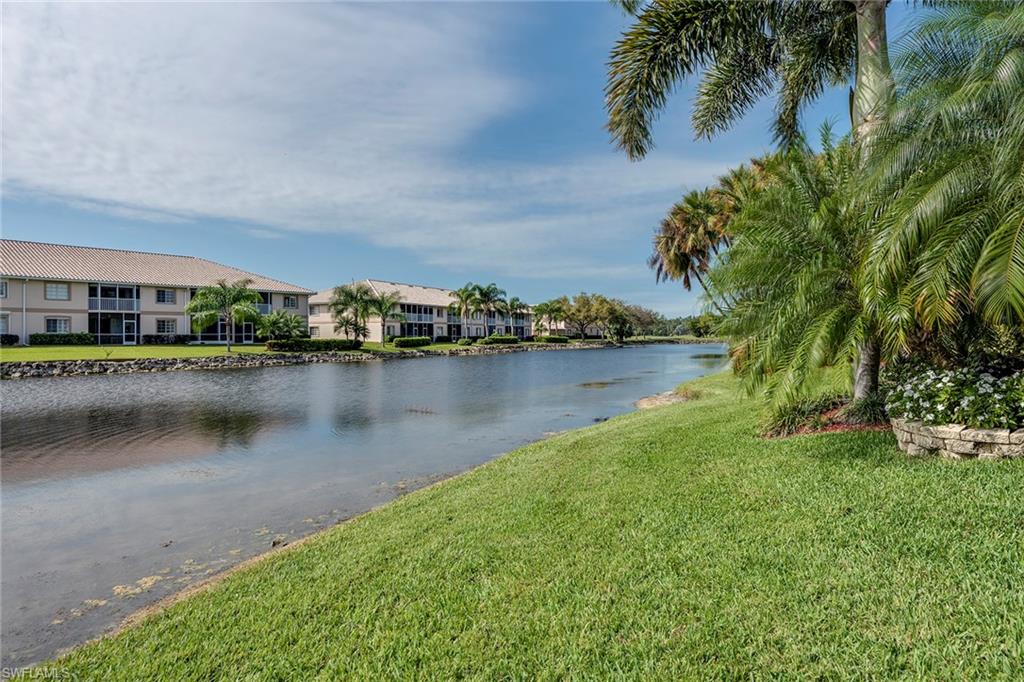 MUSTANG VILLAS - Residential