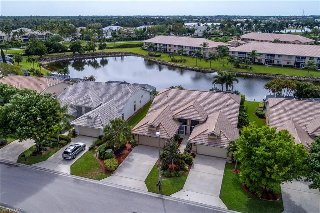 MUSTANG VILLAS - Residential