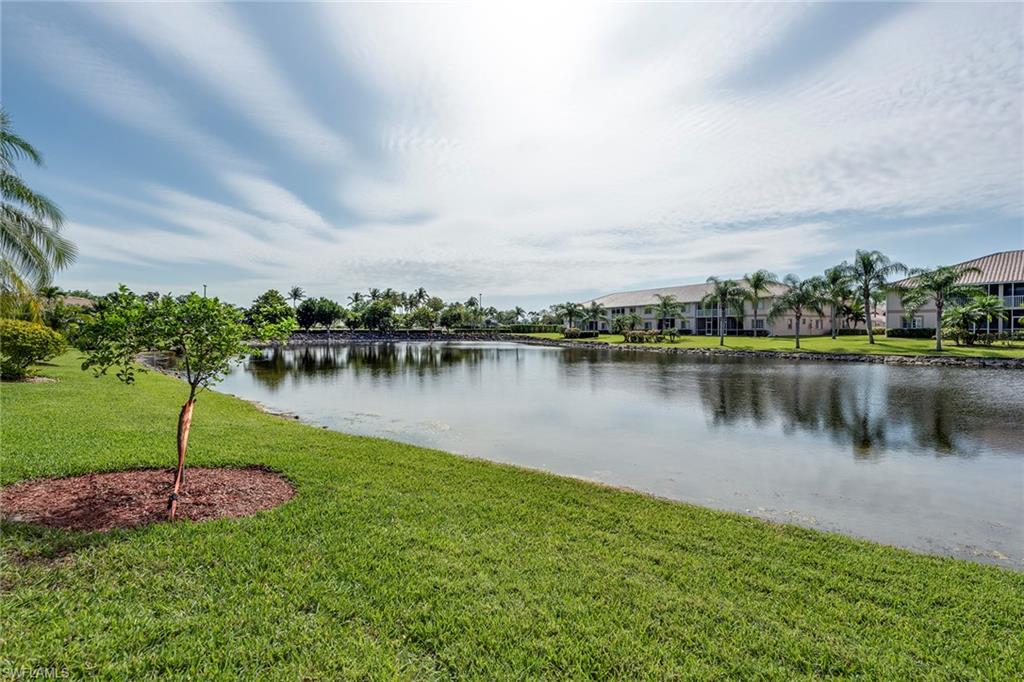 MUSTANG VILLAS - Residential