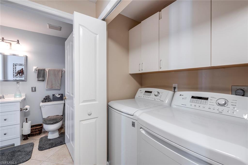 MUSTANG VILLAS - Residential