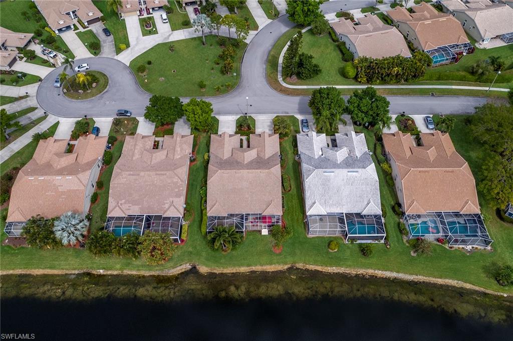 MUSTANG VILLAS - Residential