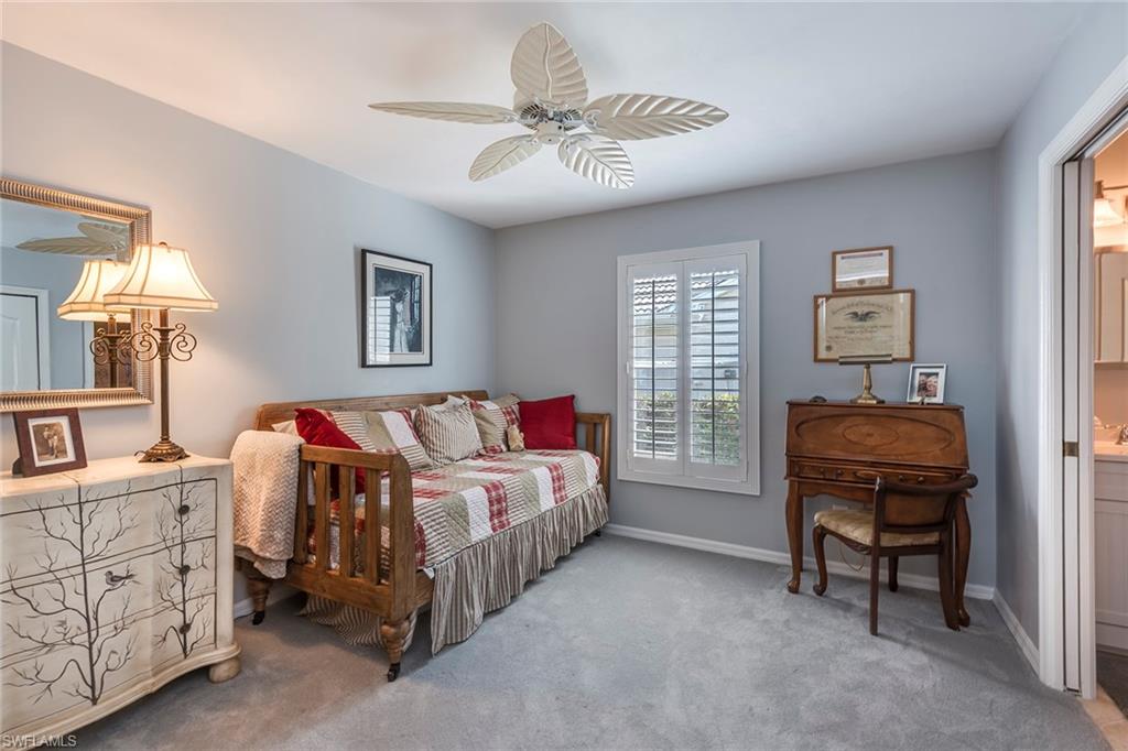 MUSTANG VILLAS - Residential