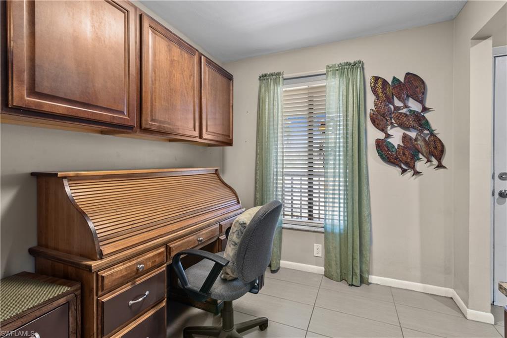 INDIAN CREEK GOLF VILLAS - Residential Lease