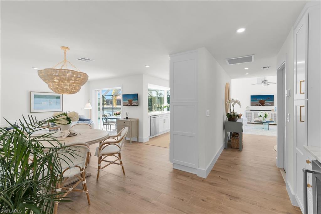 MARCO BEACH - Residential