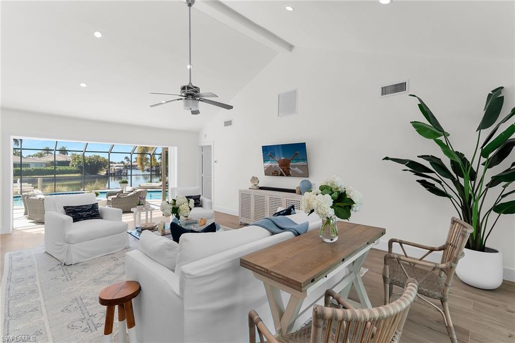 MARCO BEACH - Residential