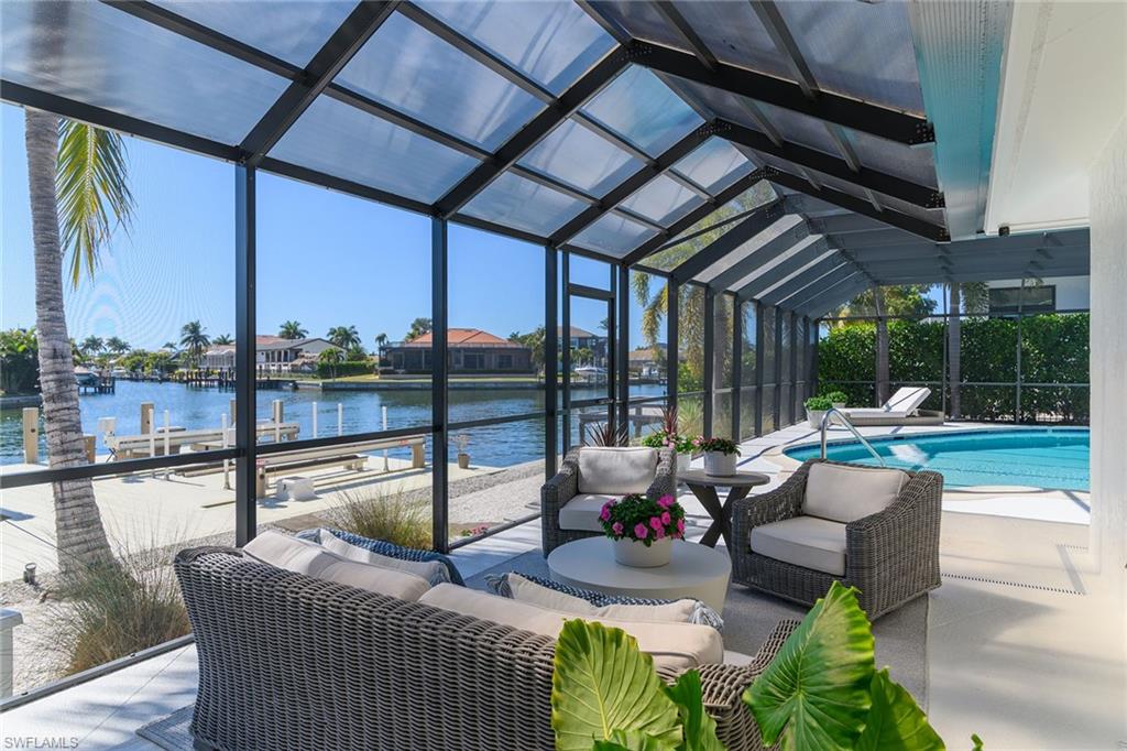 MARCO BEACH - Residential