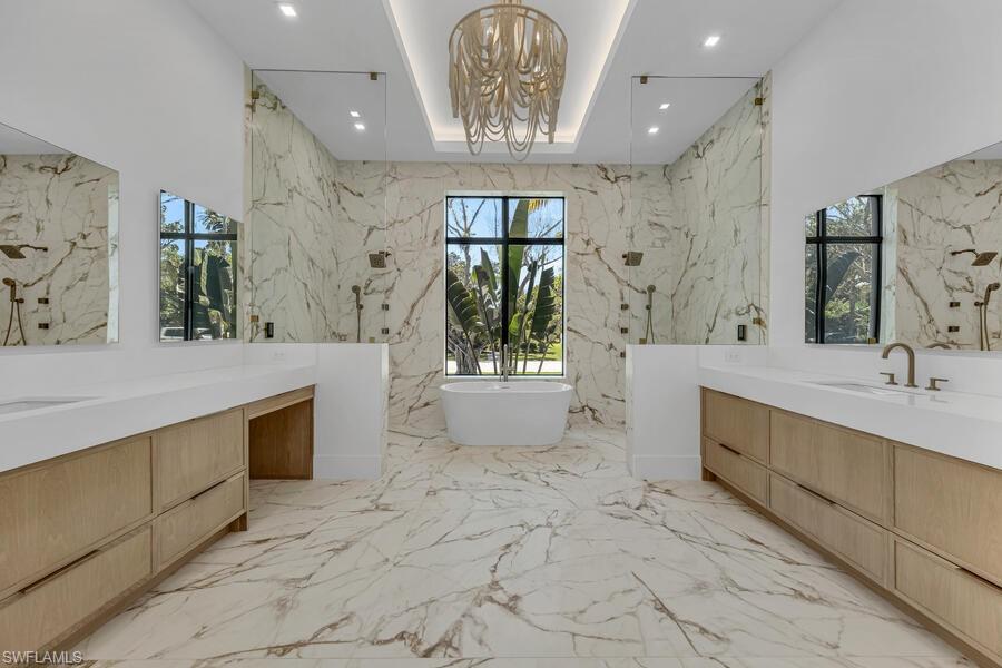 LAKE PARK - Residential