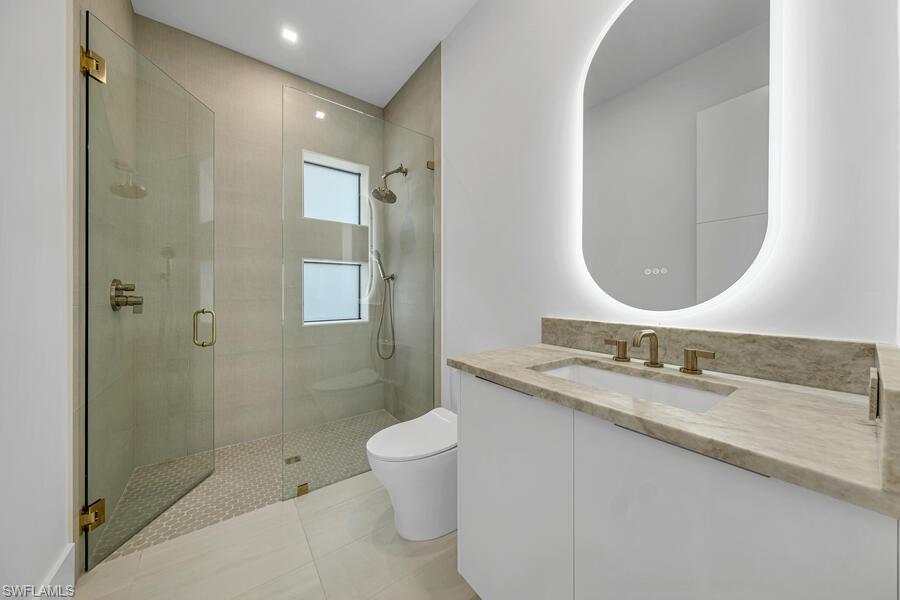 LAKE PARK - Residential