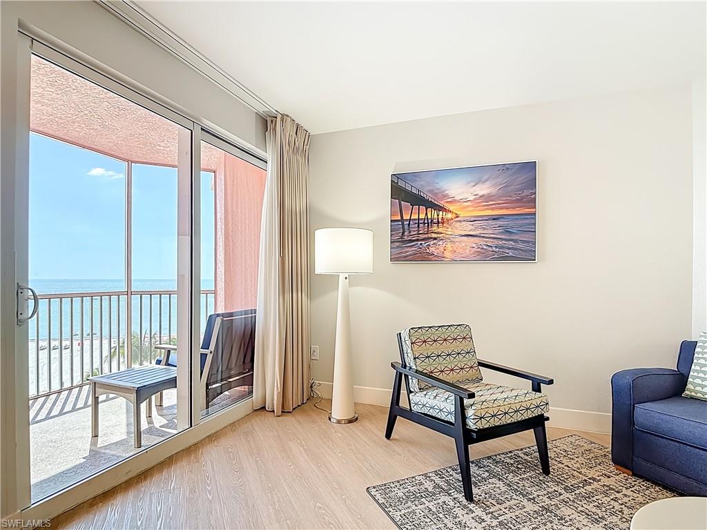 WHITE SAND VILLAS - Residential